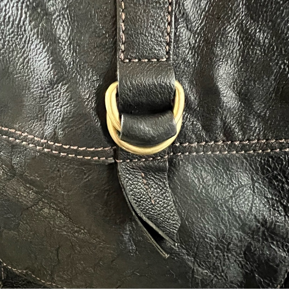 Vintage Fossil Leather Shoulder Bag - Picture 5 of 11